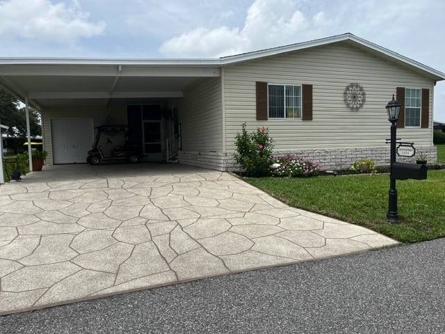 Winter Haven, FL Mobile Home for Sale located at 1224 Las Brisas Four Lakes Golf & Country Club